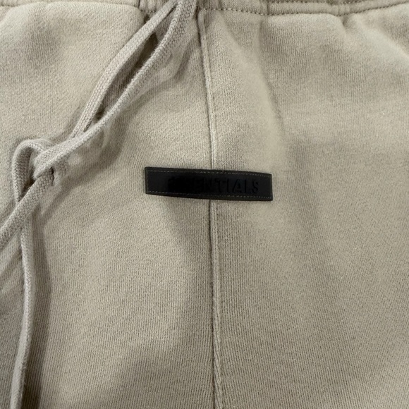 Fear of God Essentials Light Gray Sweatpants - Picture 2 of 3